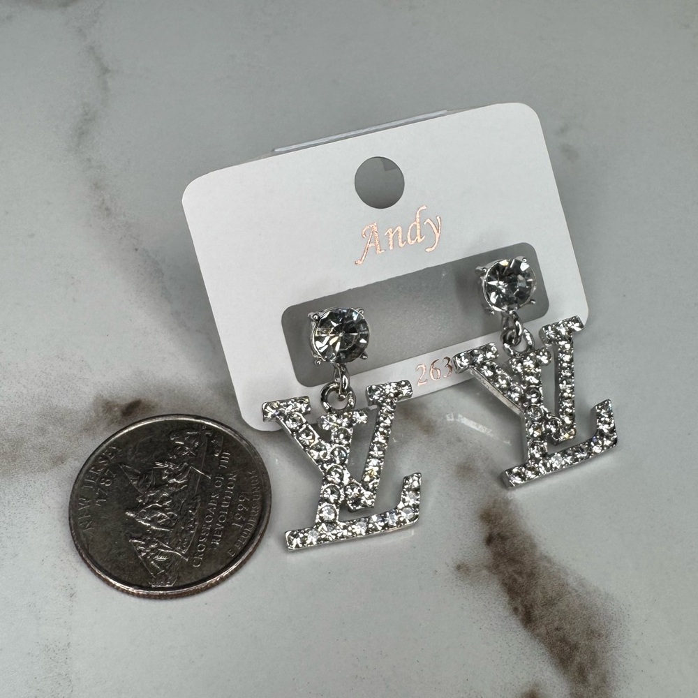 Earrings - Picture 10 of 10